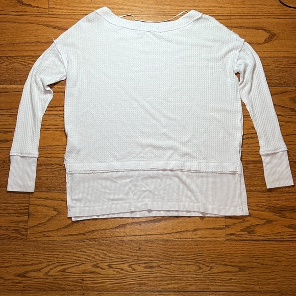 We The Free White Coastal Boyfriend Fit Basic Waffle Long Sleeve A11 - Picture 4 of 4